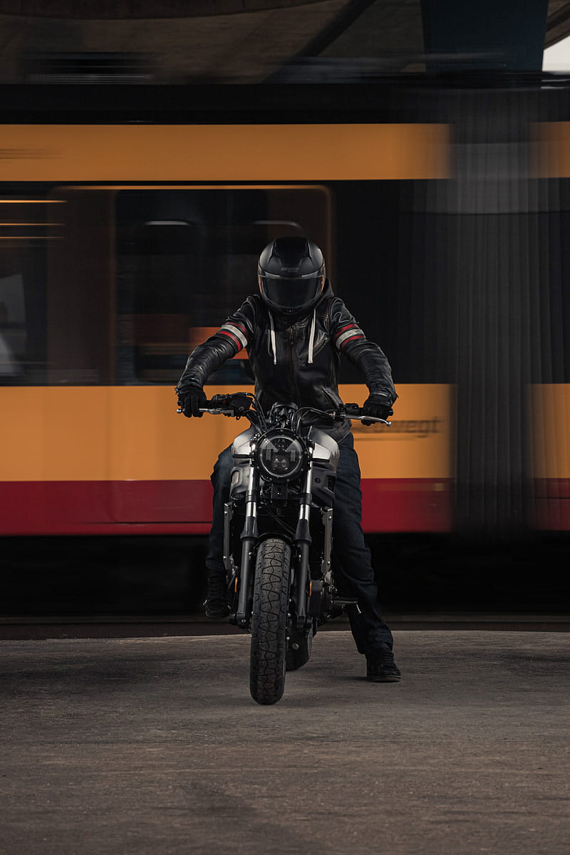 motorcycle, motorcyclist, parking, headlight, HD phone wallpaper