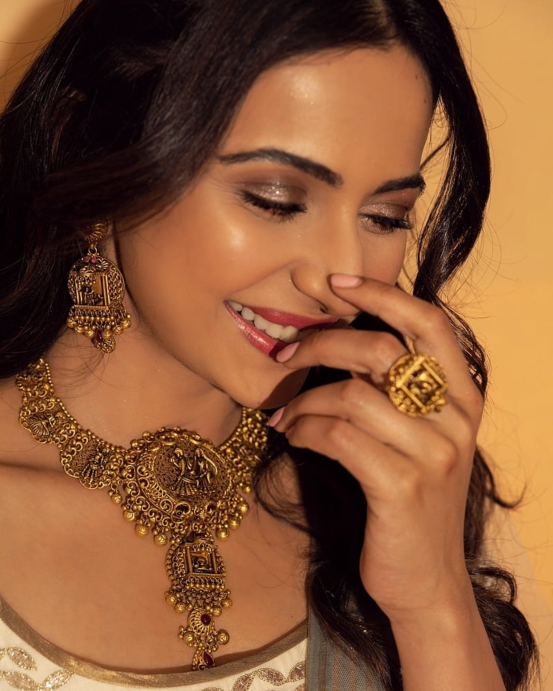 Rakul Preet Singh, actress, bride, gold, kollywood, punjab, smile, tollywood, traditional, HD phone wallpaper