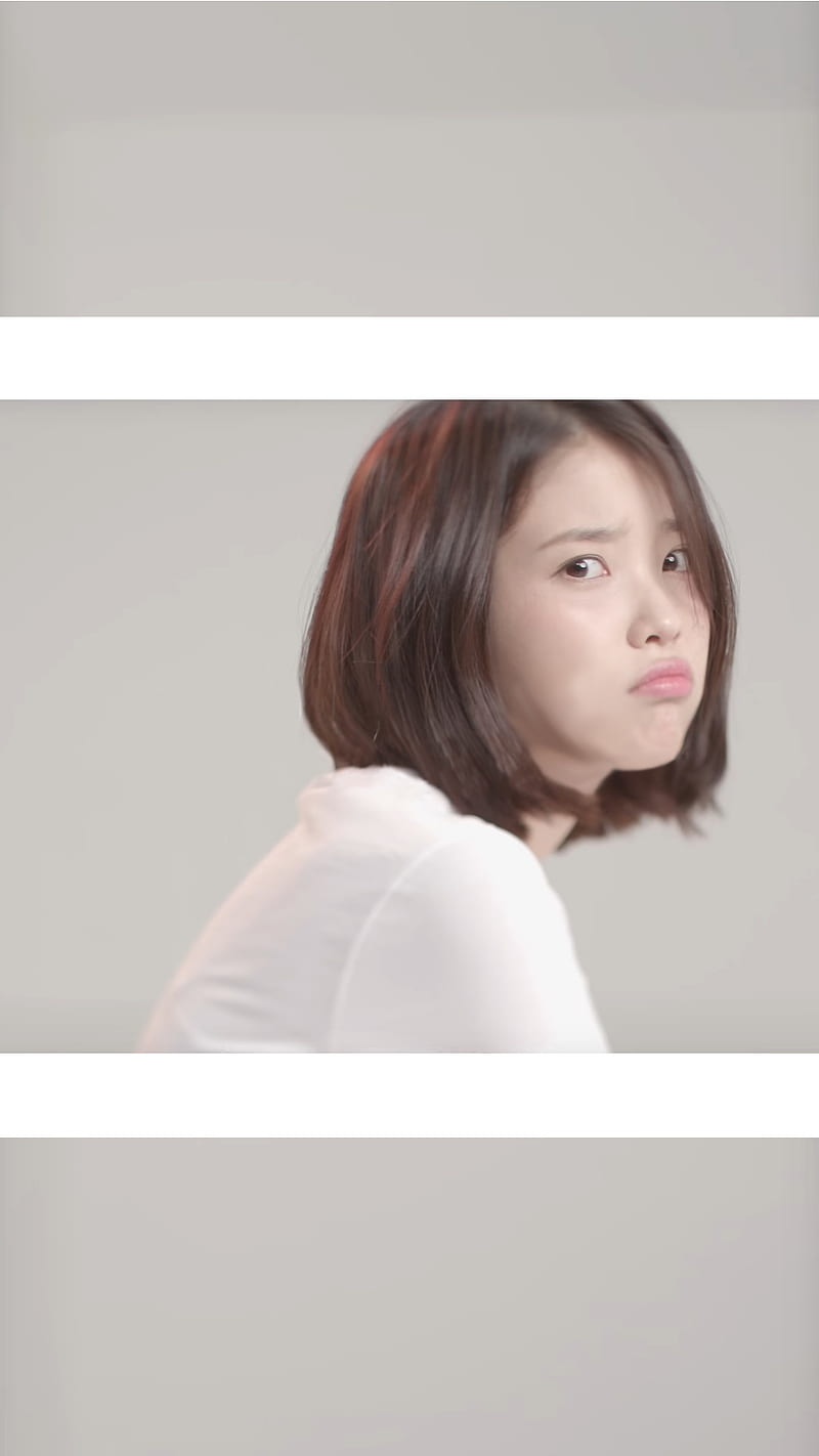 IU - Lee Ji Eun, korea, kpop, leejieun, love, song, white, HD phone wallpaper