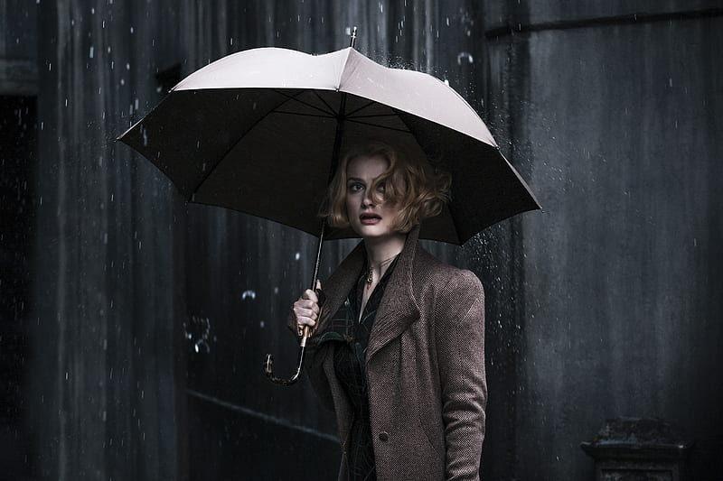 Alison Sudol As Queenie Goldstein In Fantastic Beasts The Crimes Of Grindlewald , fantastic-beasts-the-crimes-of-grindelwald, alison-sudol, 2018-movies, movies, fantastic-beasts-2, umbrella, HD wallpaper
