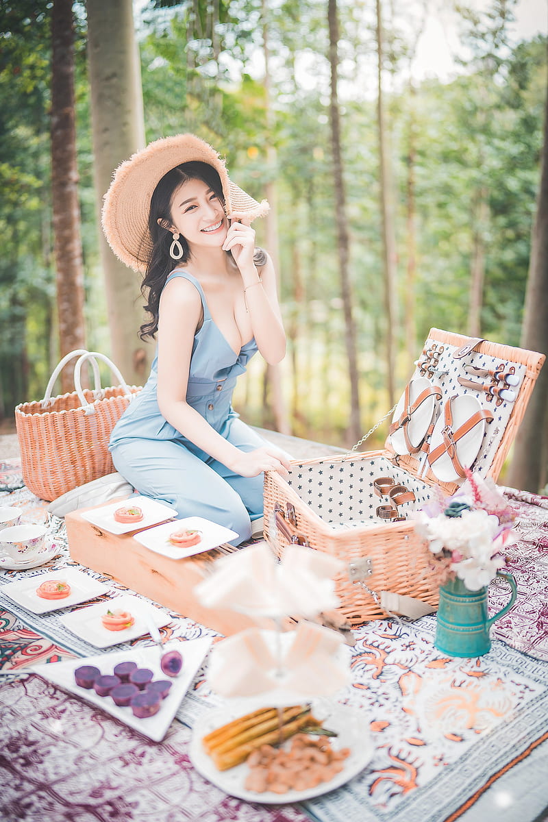 Asian, model, women, women outdoors, outdoors, hat, women with hats, smiling, looking at viewer, food, dark hair, Chinese, pale, HD phone wallpaper