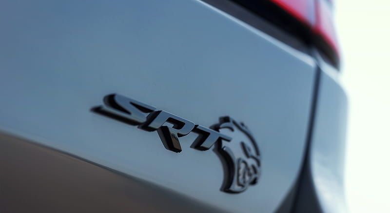 2021 Dodge Durango Srt Hellcat - Badge, Car, Hd Wallpaper 