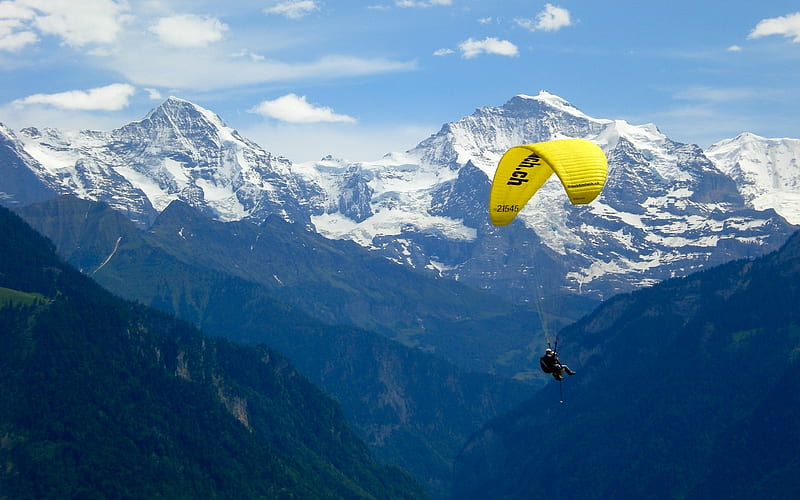 Paragliding in Mountains, nature, sky, mountains, paraglider, HD wallpaper