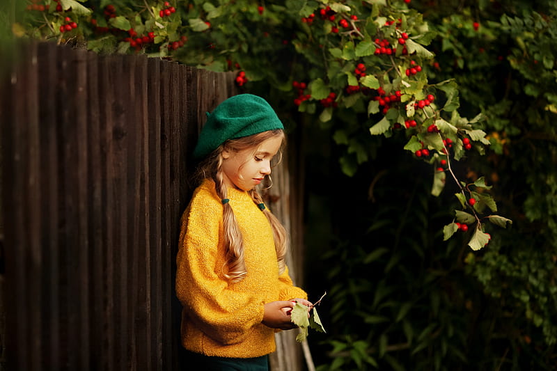 graphy, Child, Beret, Berry, Fence, Girl, Mood, Pigtail, HD wallpaper