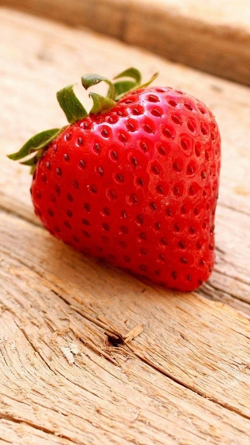 strawberry iphone