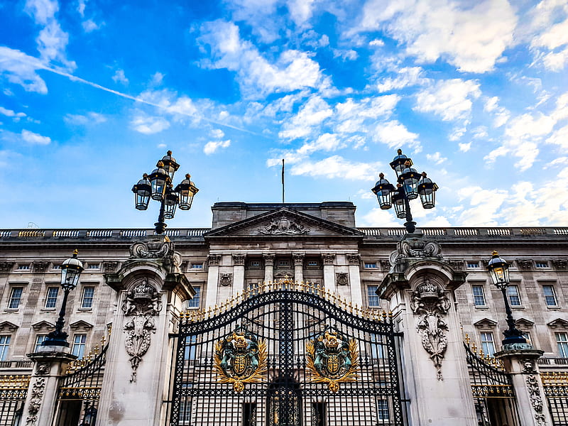 Buckingham Palace, architecture, blue sky, england, gold, london, queen,  united kingdom, HD wallpaper | Peakpx
