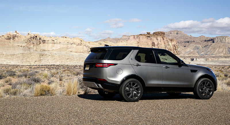 2018 Land Rover Discovery HSE Si6 (Color: Silicon Silver; US-Spec) - Side , car, HD wallpaper