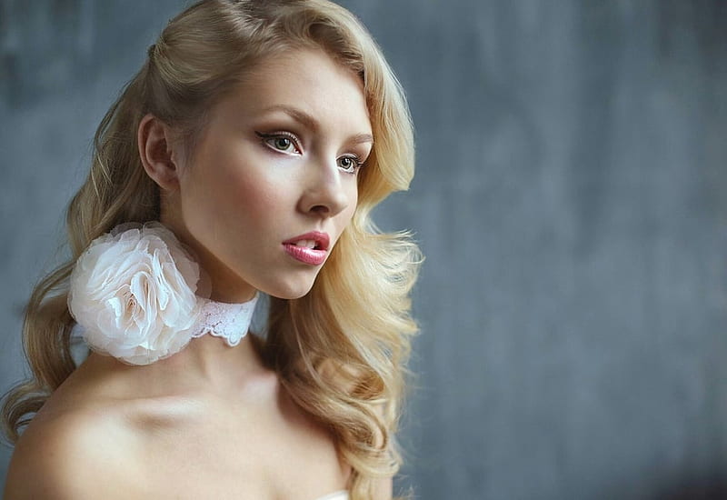 Beauty Girl Model Flower Blonde Alisa Tarasenko Woman Hd