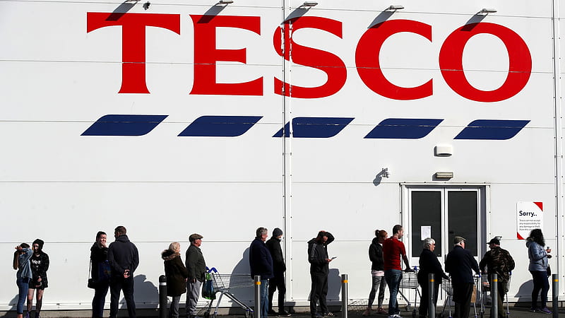 Tesco reports record Christmas but expects £810m hit from COVID costs. Business News, HD wallpaper