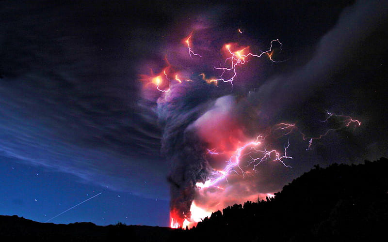 Volcano Lightning, BEAUTY, DESTRUCTION, NATURE, VOLCANOS, HD wallpaper