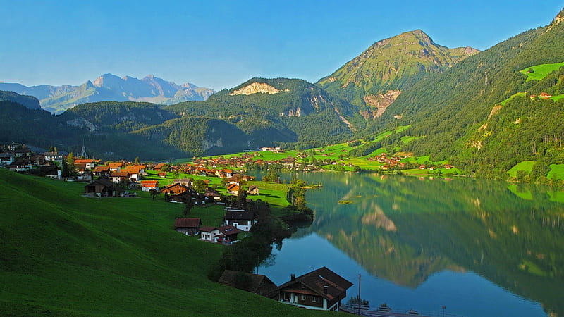fantastic village on an alpine lake, village, grass, lake, mountains, HD wallpaper