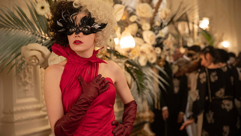 Emma Stone In Red Dress Cruella, HD wallpaper