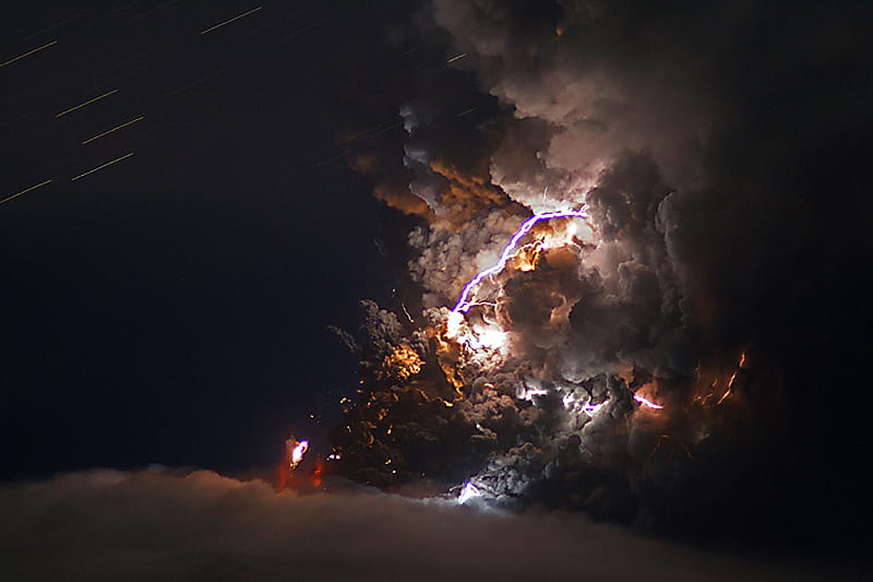 volcano lightning, lightning, pyrotechnics, ash, smoke, volcano, HD wallpaper