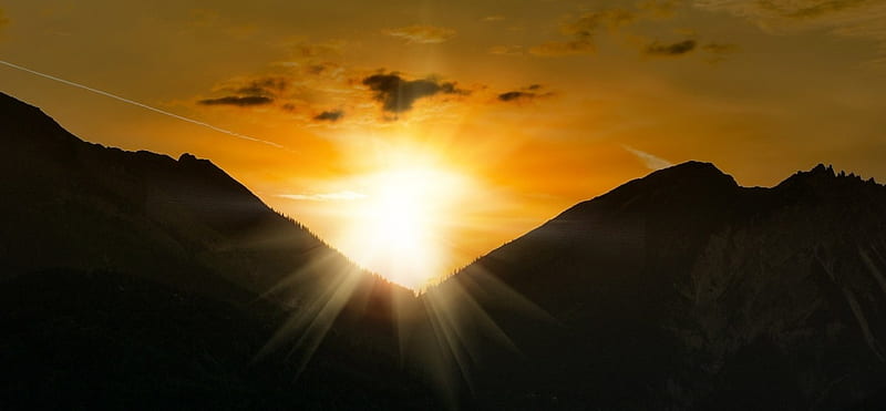 Sunset Over the Mountains, lighting, mountains, nature, sunset, clouds, sky, HD wallpaper Sunset Over the Mountains, lighting, mountains, nature, sunset, clouds, sky, HD wallpaper