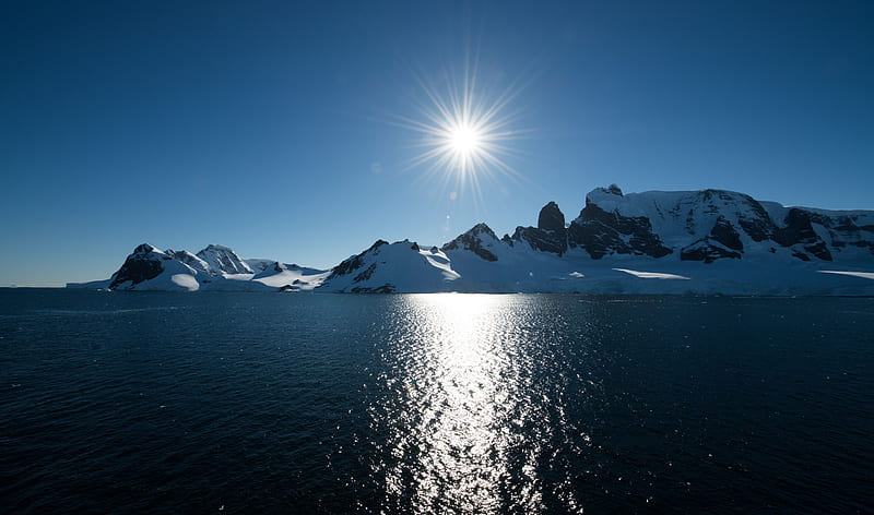 Sun Glistening on the Water in Antarctica, water, reflection, sky, snow, mountains, sunny, HD wallpaper