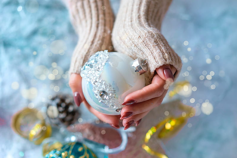 graphy, Hand, Bauble, Christmas Ornaments, HD wallpaper