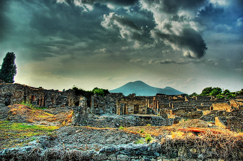 The ruins of Pompei, ancient, volcano roman, places, sky, old, clouds, graphy, arhitecture, vesuvius, scenery, italy, HD wallpaper