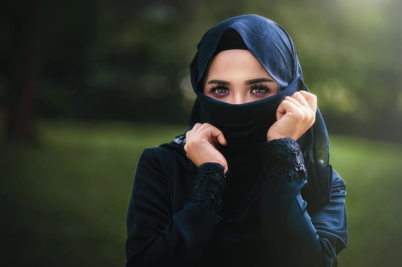 Muslim Girl, the girl with hijab, HD wallpaper | Peakpx