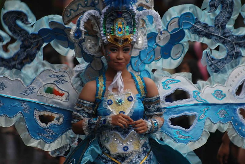 Solo Batik Carnival, red, costumes, Java, Solo, batik, carnival, graphy, parade, green, Indonesia, blue, HD wallpaper