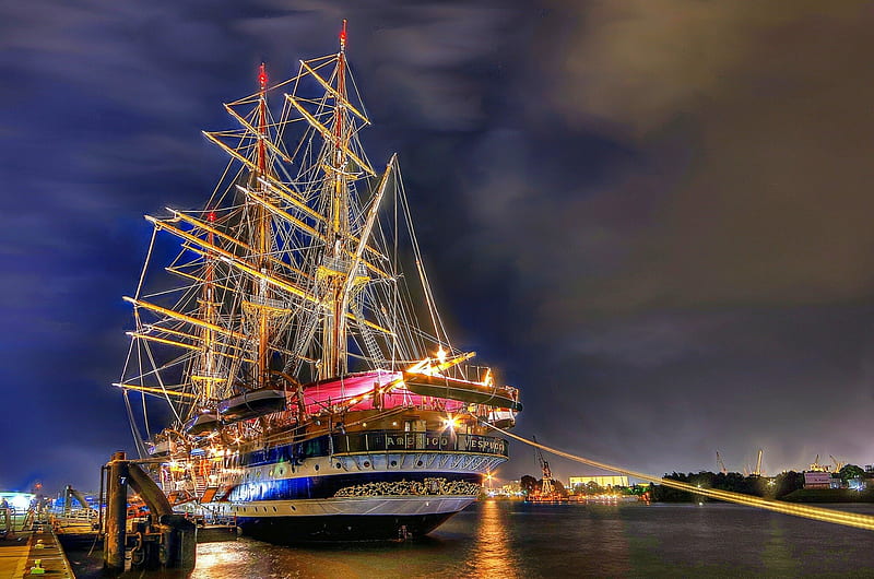 Sailship Amerigo Vespucci at Hamburg Port, water, masts, evening, reflection, clouds, light, HD wallpaper