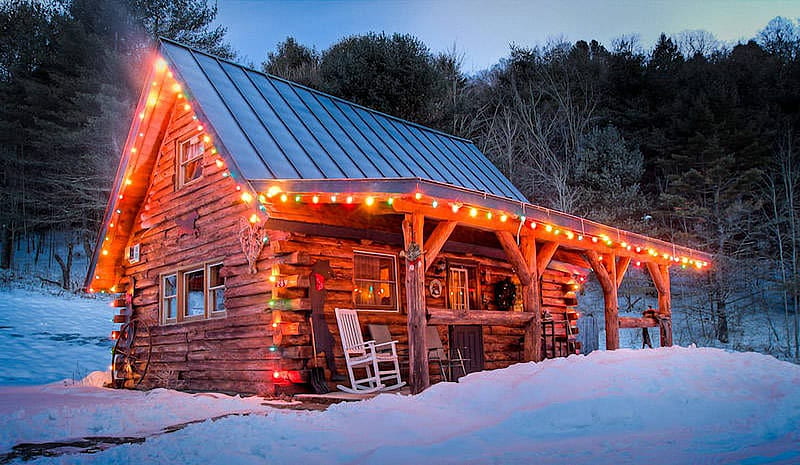 Residential Log Cabin at Christmas, trees, snow, lights, winter, chair, HD wallpaper