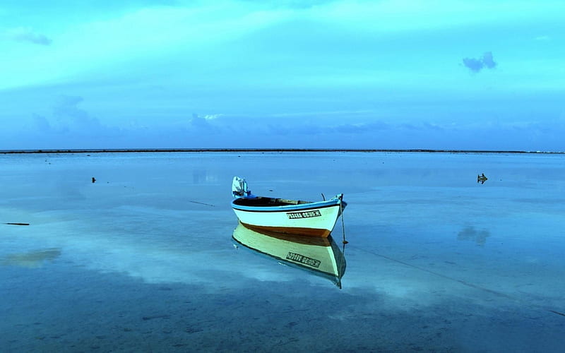 Boat on still water, Ocean, Sea, Blue, Maldives, Sky, HD wallpaper