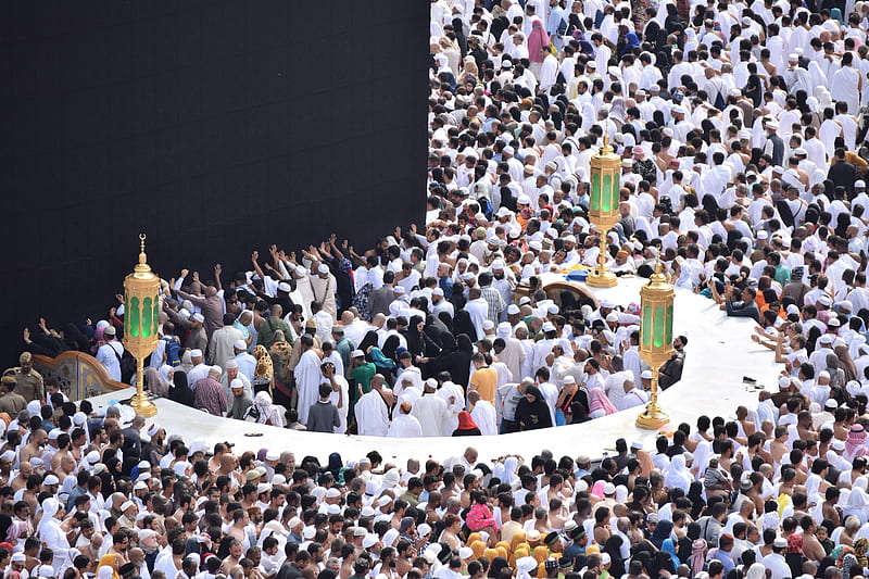 crowd of people worshiping Kaaba, Mecca, HD wallpaper