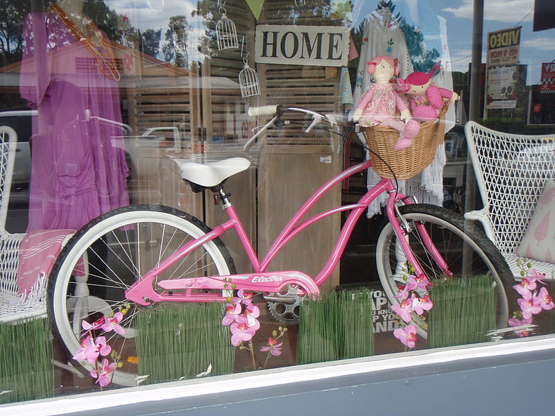 Country Shop Window Display, charming, bicycle, bike, country, pink, old, vintage, HD wallpaper