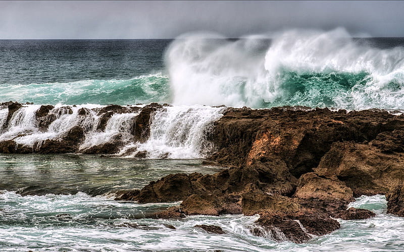 Waves Breaking on Hawaii's Coast, beach, Waves, Rocks, Nature, HD wallpaper