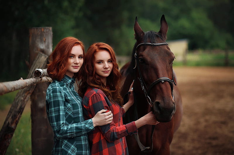 Redheads Rule The Ranch Fence Female Cowgirl Ranch Sisters Outdoors Hd Wallpaper Peakpx