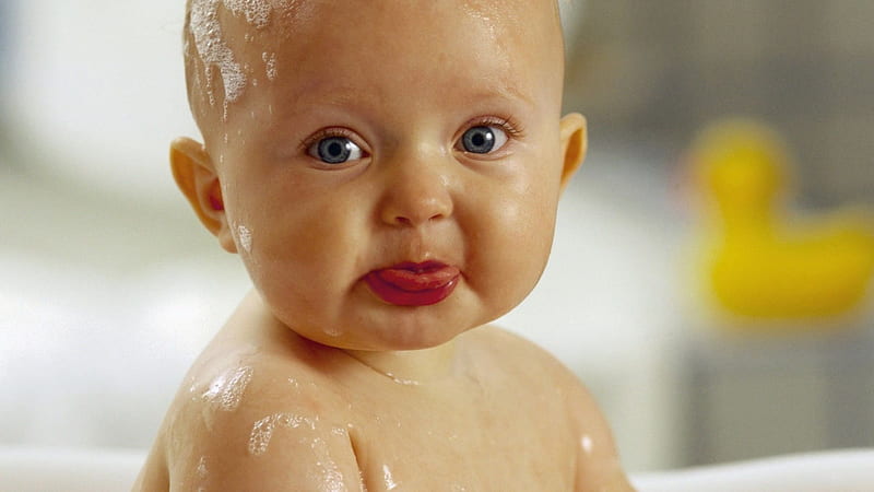 Funny Baby Face Expression Water Blur Background Funny Baby, HD wallpaper