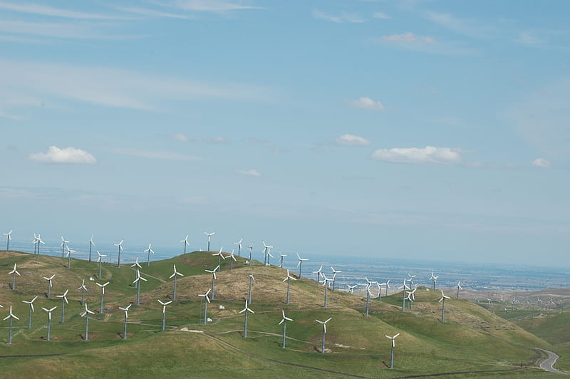 Hill Top Windmills, green grass, windmill, bluesky, Hilltop, HD wallpaper