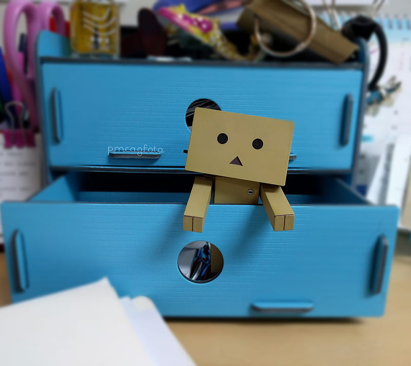 Sad danbo-Creative Design, HD wallpaper