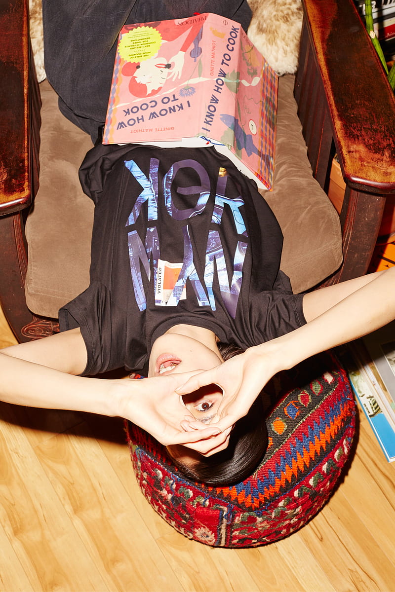 Tao Okamoto, model, actress, women indoors, Asian, looking at viewer, open mouth, T-shirt, books, upside down, high angle, Japanese women, Japanese, top view, HD phone wallpaper