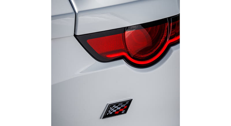 2019 Jaguar F-TYPE Chequered Flag Limited Edition - Tail Light , car, HD wallpaper