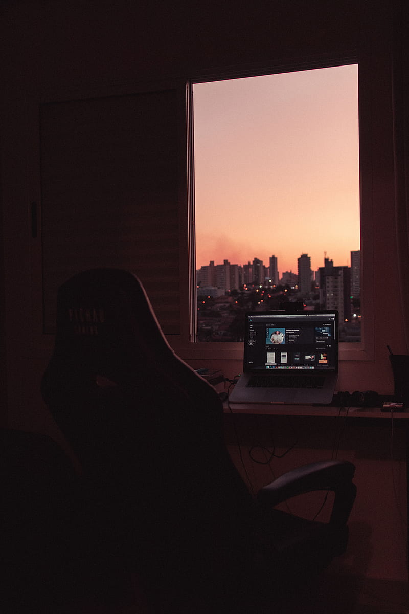 laptop, screen, desk, room, city, HD phone wallpaper