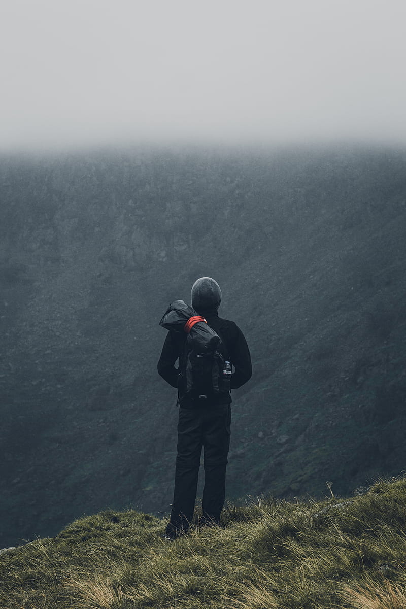 tourist, traveler, backpack, fog, mountains, HD phone wallpaper