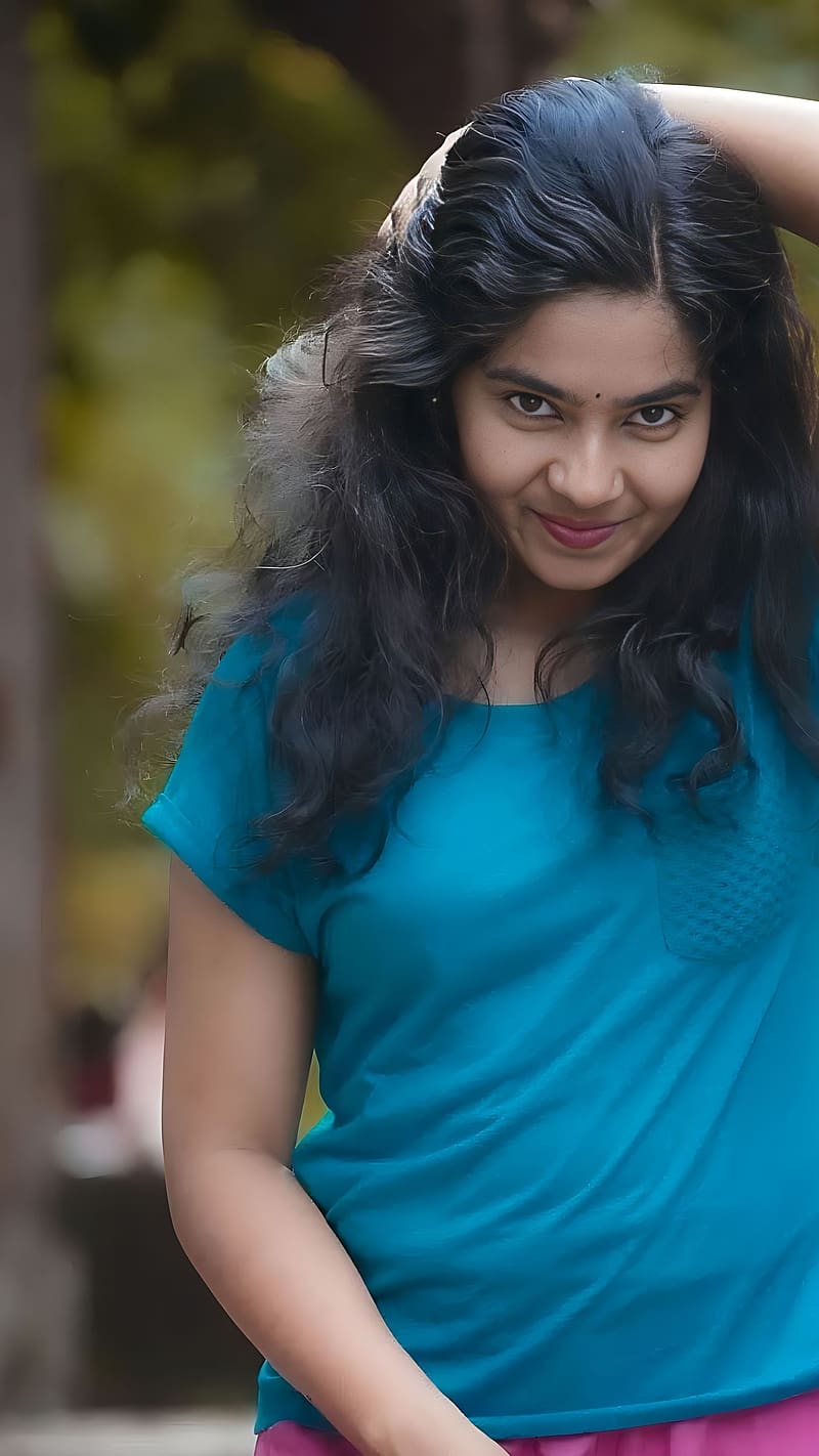 Lakshmi Unnikrishnan, malayalam actress, HD phone wallpaper | Peakpx
