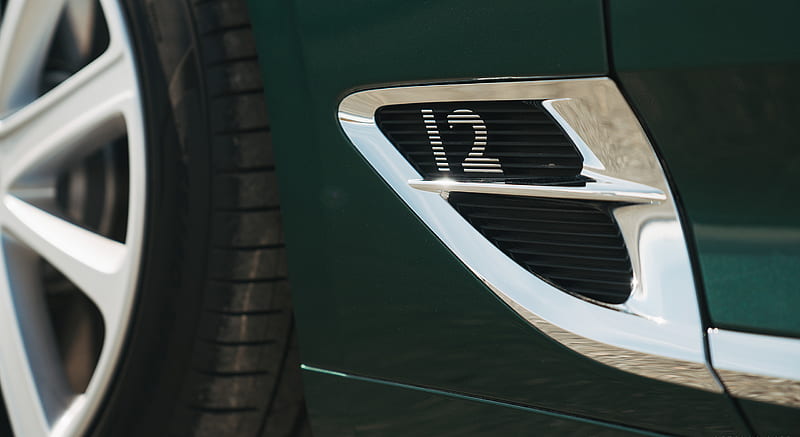 2018 Bentley Continental GT (Color: Verdant) - Detail , car, HD wallpaper