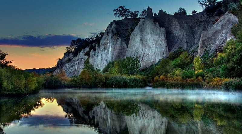 Mystic Lake Reflection, rocks, lakes, cliffs, nature, reflections, HD wallpaper