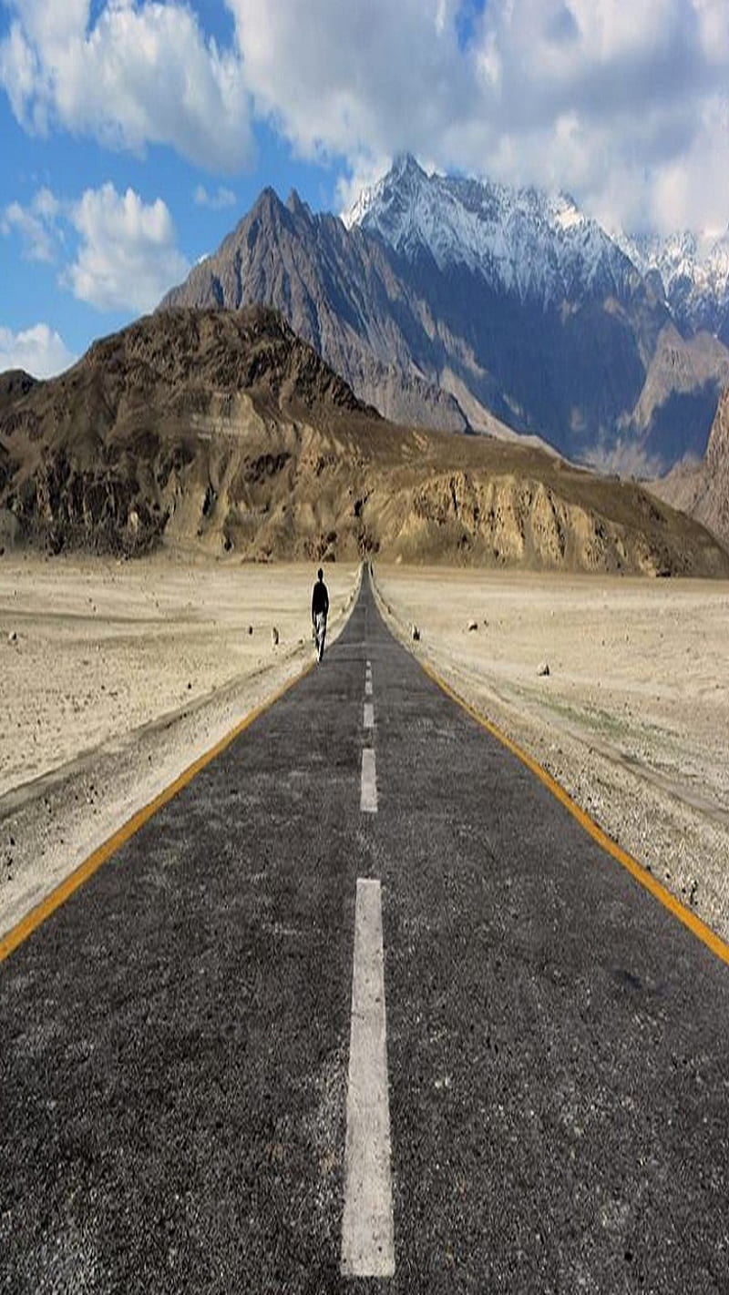 Skardu Pakistan, awesome, gilgit baltistan, lonely, mountain, qammer wazir, road, we love pakistan, HD phone wallpaper
