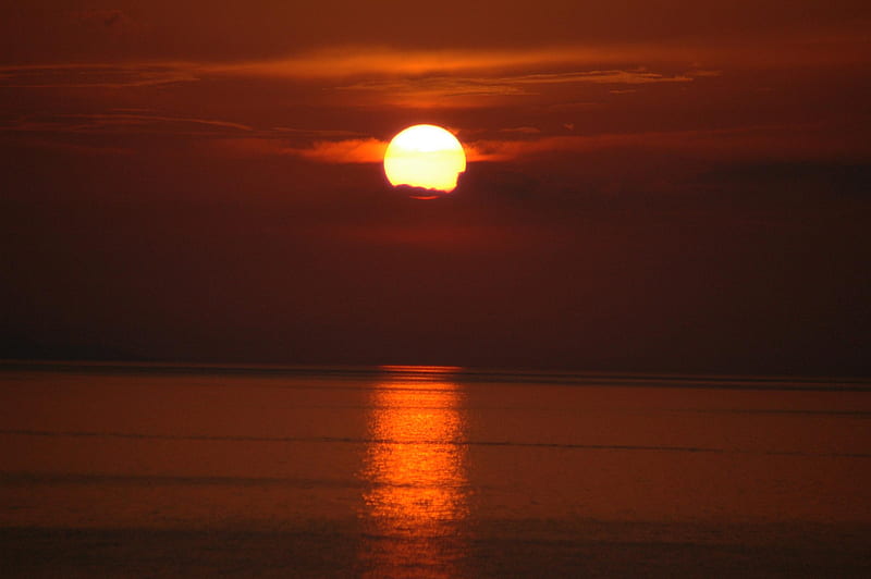 Adriatic Sea, romantic, bonito, sunset, adriatic, balkans, sea, europe, croatia, moon, eastern, sunrise, HD wallpaper