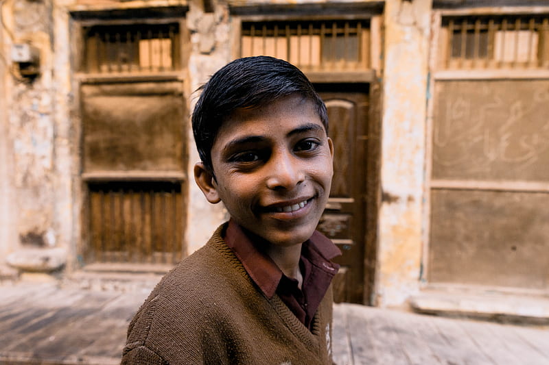 Smiling Boy in Brown Collared Shirt, HD wallpaper