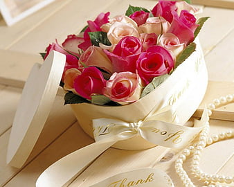 Benim baş harfim.😍  Beautiful flowers, Wedding gift wrapping, Rose flower  wallpaper