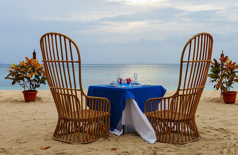 Romantic Dinner At Sunset, table, romantic, ocean, sunlight, sky, clouds, sea, beach, sand, water, plants, chairs, HD wallpaper
