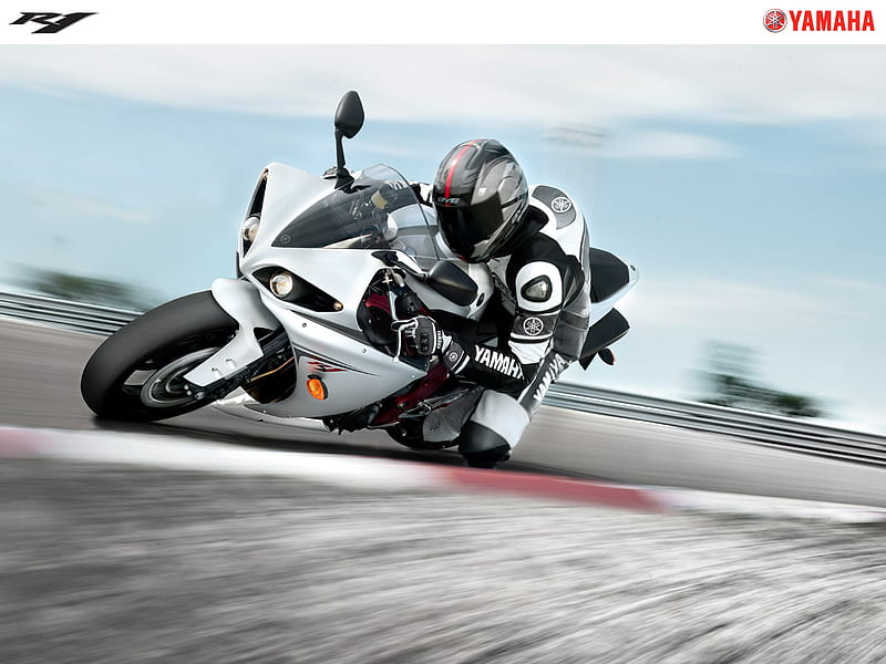 Yamaha Motorcycle, velocity, yamaha, white, motorcycle, HD wallpaper