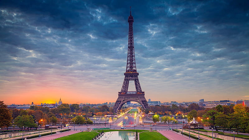 Eiffel Tower Paris During Early Morning Travel, HD wallpaper