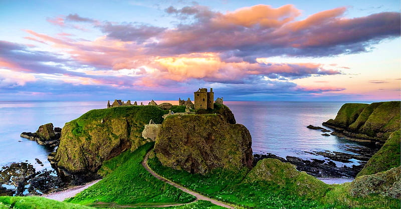Dunnottar Castle, Aberdeenshire, Scotland, ruin, sky, coast, building, hill, clouds, HD wallpaper