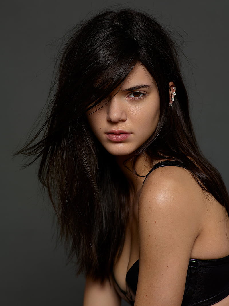 Kendall Jenner, women, model, brunette, looking at viewer, simple background, HD phone wallpaper