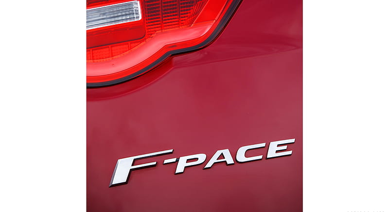 2017 Jaguar F-PACE 2.0d R-Sport AWD Diesel (Color: Italian Racing Red) - Badge , car, HD wallpaper